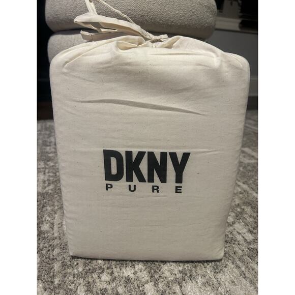 New- DKNY Pure Washed Waffle Stripe White Panel Pair Curtains 50 X 84 - Picture 6 of 7